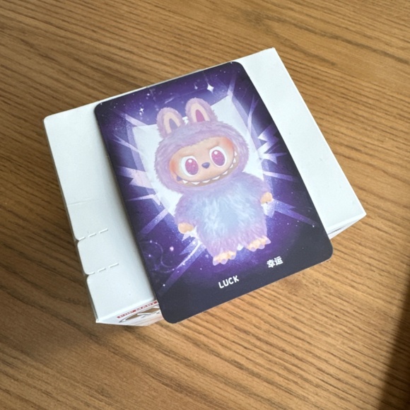 Confirmed “Luck” Big Into Energy V3 Labubu The Monsters - 100% authentic - Picture 4 of 6